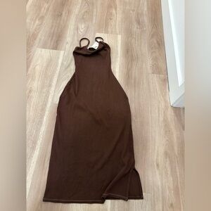 Foundationals sportive Midi Dress